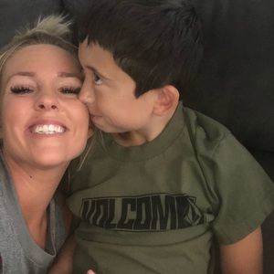 Meet your Posher, Lindsey